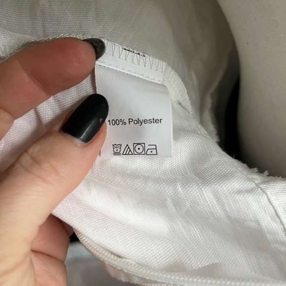 NWOT - Guipure Peplum blouse - Picture 7 of 13